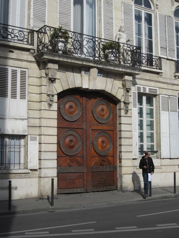 The doorway to Zelda and Scott's other Paris apartment (1928-ish?) on the corner of Luxembourg Gardens. The Fitzgeralds knew how to spend money - this is some of the best and most expensive real estate in Paris.