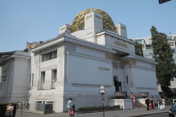 The Secession Building in Vienna: Gustav Klimt's Beethoven Frieze 